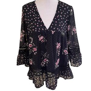 Daniel Rainn Black with Mixed Pink Floral Babydoll Blouse with Bell Sleeve L